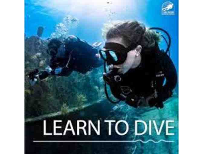 SCUBA CLASS: New Diver - "Intro PADI Certification" (with Enfield Scuba) - Photo 3