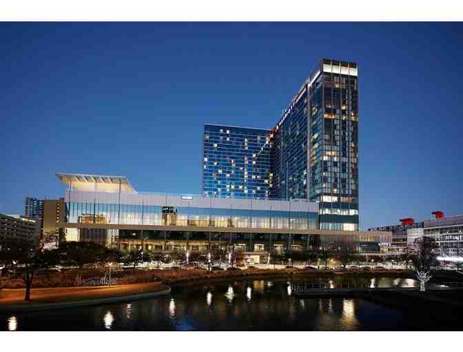 2 nights' stay at Marriott Marquis Houston - Photo 1